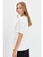 Kadın Sıfır Yaka Flamlı Kumaş Penye T-Shirt Ekru 4