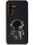 Samsung Galaxy S23 Ultra Kılıf Kamera Korumalı Astronot Desenli Standlı Silikon Siyah 1
