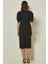 V Yaka Siyah Dokuma Elbise 2