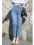 Açık Mavi Slim Fit Kadın Mom Jean MG1738 1