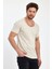 Derin Yaka Kısa Kol Fit Kesim T-Shirt 1