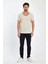 Derin Yaka Kısa Kol Fit Kesim T-Shirt 2