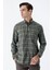 Koyu Haki Uzun Kollu Ekoseli Gabardin Sert Yaka Cepli Garnili Casual Comfort Fit Gömlek 1004235109 1