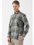 Uzun Kollu Ekoseli Gabardin Sert Yaka Cepli Garnili Casual Comfort Fit Gömlek 1004235112 3