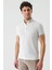 Beyaz Desenli Jakarlı Düğmeli Yaka Cepli Casual Slim Fit Dar Kesim Tişört 1011240174 4