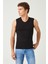Erkek Pamuklu Süprem Penye Slim Fit V- Yaka Kolsuz Likralı Üst 2'li - 1015 2