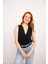 Siyah V Yaka Sıfır Kol Bluz 1