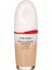 Revitalessence Skin Glow Foundation 310 Silk Fondöten 1