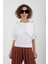 Beyaz Apolet Detaylı Tshirt 2