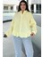 Kadın Sarı Eteği Fırfır ve Yırtmaç Detaylı, Terletmez Rahat Kumaş, Salaş Gömlek 3