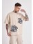 Erkek Dama Patch Oversize Açık Bej Tişört 1