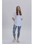 Beyaz Kadın Papatya Kol Detay Asimetrik Kesim Bisiklet Yaka Örme T-Shirt 3