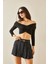 Siyah Kayık Yaka Büzgü Detaylı Crop Bluz 5YXK2-48367-02 4