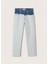 Düz Paçalı Batik Jean 4