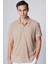 Slim Fit Dar Kesim Kısa Kollu Nefes Alan Örme Doku Armür Desenli Yazlık Taş Renk Erkek Gömlek 1