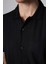 Slim Fit Dar Kesim Kısa Kollu Nefes Alan Örme Doku Armür Desenli Yazlık Siyah Erkek Gömlek 4