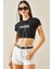 Siyah Bisiklet Yaka Zincir Detaylı Crop T-Shirt 5YXK1-48412-02 2