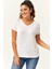 Kadın Büyük Beden V Yaka Basic Kısa Kollu Beyaz T-Shirt 2