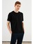 Erkek Bisiklet Yaka T-Shirt %100 Pamuk Nakış Detaylı Basic Siyah Tişört 5