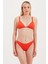 Global Aksesuar Detaylı Üçgen Bikini Üst 1