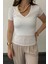 V Yaka Esnek Yumuşak Dokulu Basic T-Shirt 2