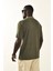 Haki Yaka Detaylı T-Shirt 5