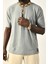 Gri Yaka Detaylı T-Shirt 1