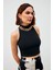 Zincir Aksesuarlı Crop Bluz - Siyah 3