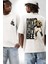 Kelebek Gibi Uçar Arı Gibi Sokarım Ali Boks Beyaz Oversize Kadın Erkek Ön ve Sırt Baskılı T-Shirt 1