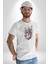 Gitar Kafatası Güller Doğa Uyumu Kadın Erkek Unisex Beyaz Organik Baskılı T-Shirt Penye Yüksek Kalite 5