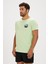 Dustin Yeşil Baskılı Erkek Tişört 4
