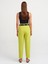 71303 Kabartma Kemerli Havuç Fit Pantolon-Fıstık Y. 2