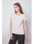 Kadın Kayık Yaka Düşük Omuzlu Kırışmaz Span Karışımlı Şık T-Shirt Bluz-Şampanya 5