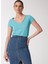 V Yaka Açık Mavi Kadın T-Shirt 3TNHL400E 1