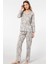 3394 Kadın Yapraklı Desenli Uzun Kollu Gömlek Yaka Pijama Takımı-Gri 1