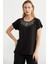 Yaka Detaylı Dökümlü Penye T-Shirt - Siyah 1