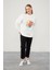 Ekru Pul Işlemeli Baskılı Sweatshirt 2