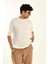 Ekru Soft Kumaş Rahat Kesim Basic T-Shirt 4