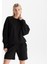 Kadın Siyah %100 Organik Pamuk Bisiklet Yaka Oversize Sweatshirt 3