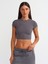 30936 Vücuda Oturan Crop Top-Füme 1