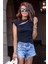 Kadın Sıfır Kol Pencere Detay Viskon T-Shirt 2