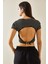 Siyah Sırt Dekolteli Aksesuarlı Crop Bluz 5YXK2-48670-02 4