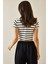 Siyah Bisiklet Yaka Çizgili Crop T-Shirt 5YXK1-48698-02 5