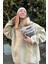 Kadın Bej Kanguru Cepli Kapüşonlu 3 Iplik Şardonlu Oversize Sweatshirt 1