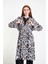 Büzgü Detaylı Leopar Desenli Yağmurluk 1