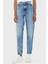 Calvin Klein kadın Pamuklu Yüksek Bel Mom Jeans 2