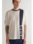 Erkek Krem Oversize Fit Bisiklet Yaka Logolu T-Shirt 1