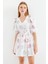 2506 Desenli V Yaka Mini Kloş Elbise - Ekru 3