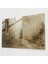 Sürrealizm Sanatı Cam Baskı - Sokakta Yürüyen Vintage Kadın - Sürrealizm Sanatı, Sokak, Ev Dekorasyonu, Duvar Dekorasyonu, 45X30 1