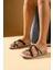 Düğüm Detaylı Ince Bantlı Comfort Taban Kadın Sandalet 80-1705-24 3